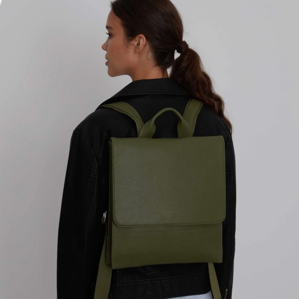 Matt & Nat Backpack | Gray Vegan Leather